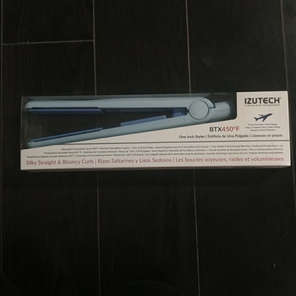 Izutech hair styler-never used